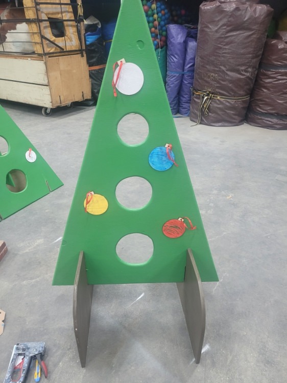 Christmas Tree Bean Bag Toss