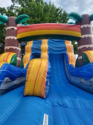 6E7DD739 AB56 4233 8239 3E1F6BFD2863 1753974893 20 FT Tiki Plunge WATERSLIDE