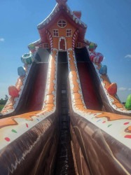 2DC9C1C1 5633 42B5 A5B7 125DD80FC9E4 1753972522 22 Foot Ginger Bread Double Slide